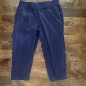 Lululemon Dance Studio Crop Pant Navy 8